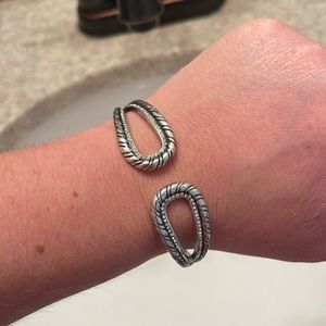 Beautiful bracelet band